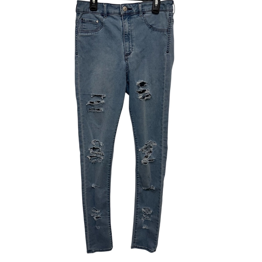 H&M &Denim Distressed Blue Jeans preowned size 30/32